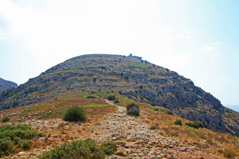 Path To The Mongri Castle