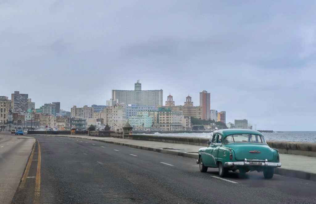 Returning to Havana to look for pin badges