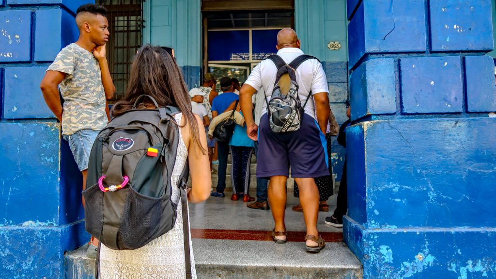 Cuban queueing system- el ultimo